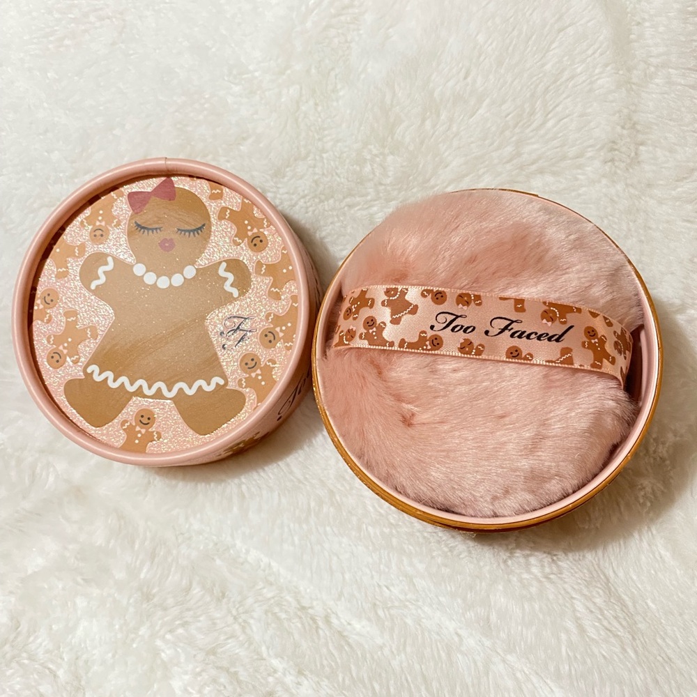 TWO FACED body shimmer
